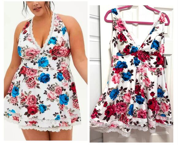 torrid Other - Torrid 1 (1X 14/16) Rose Garden White Lace Trim Mid Wireless Swim Dress w/Briefs
